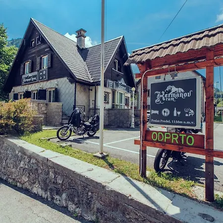Planinski Dom Hermanov Hram Guest house